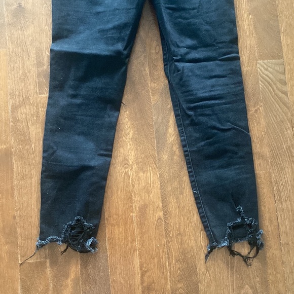 American Eagle Distressed Black Jegging Jean size 10 - Picture 7 of 8